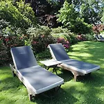 Chateau La Cheneviere Port-en-Bessin-Huppain