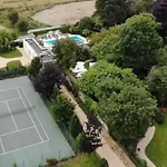 Chateau La Cheneviere 5* Port-en-Bessin-Huppain