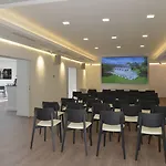 Chateau La Cheneviere Hotel 5*