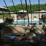 Chateau La Cheneviere Port-en-Bessin-Huppain