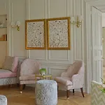 Hotel Chateau La Cheneviere 5*