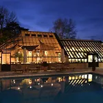 Chateau La Cheneviere Hotel