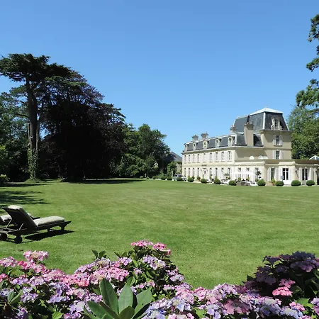 Chateau La Cheneviere Port-en-Bessin-Huppain