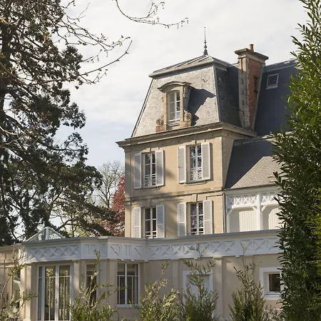 Hotell Chateau La Cheneviere