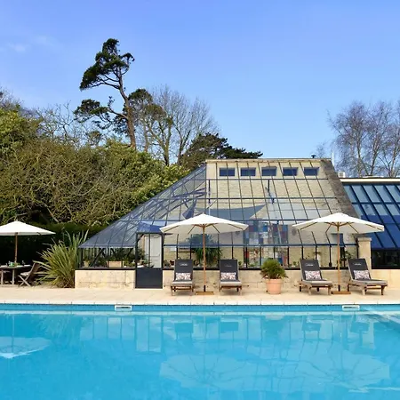 Chateau La Cheneviere 5* Port-en-Bessin-Huppain