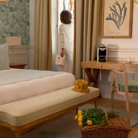 Chateau La Cheneviere 5* Port-en-Bessin-Huppain