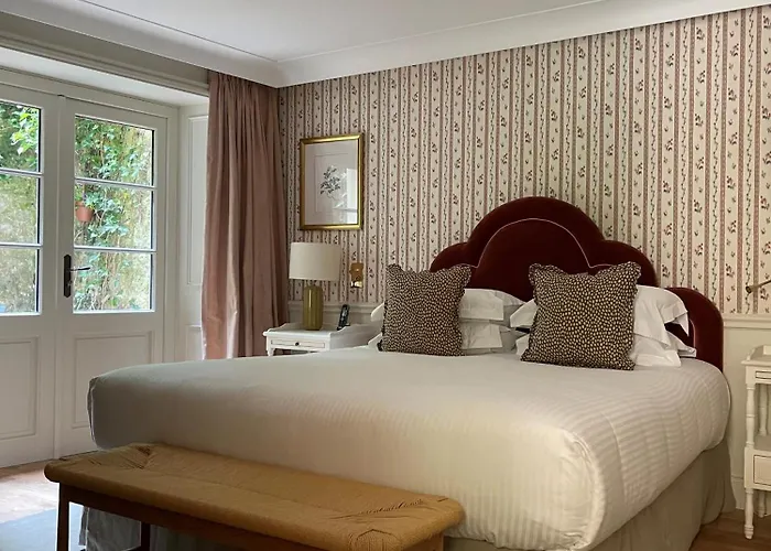 Chateau La Cheneviere Hotel Port-en-Bessin-Huppain