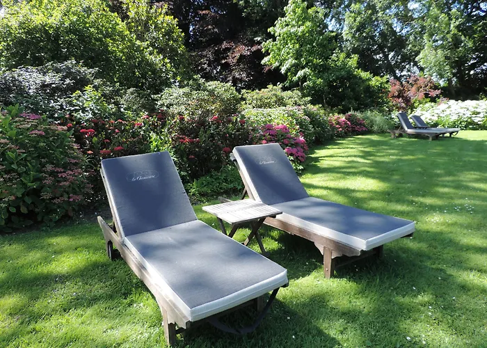 Chateau La Cheneviere ポール・アン・ベッサン・ユパン