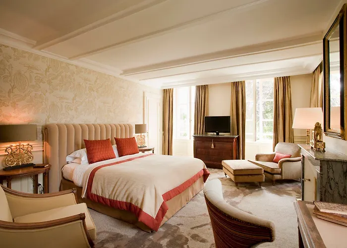 Chateau La Cheneviere