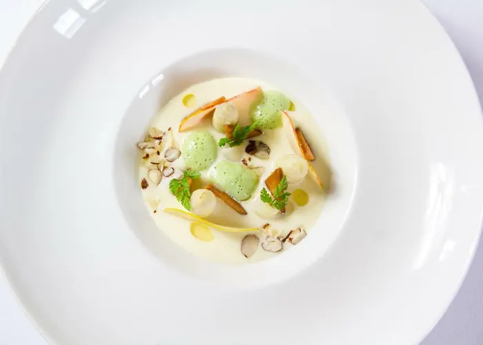 ホテル Chateau La Cheneviere